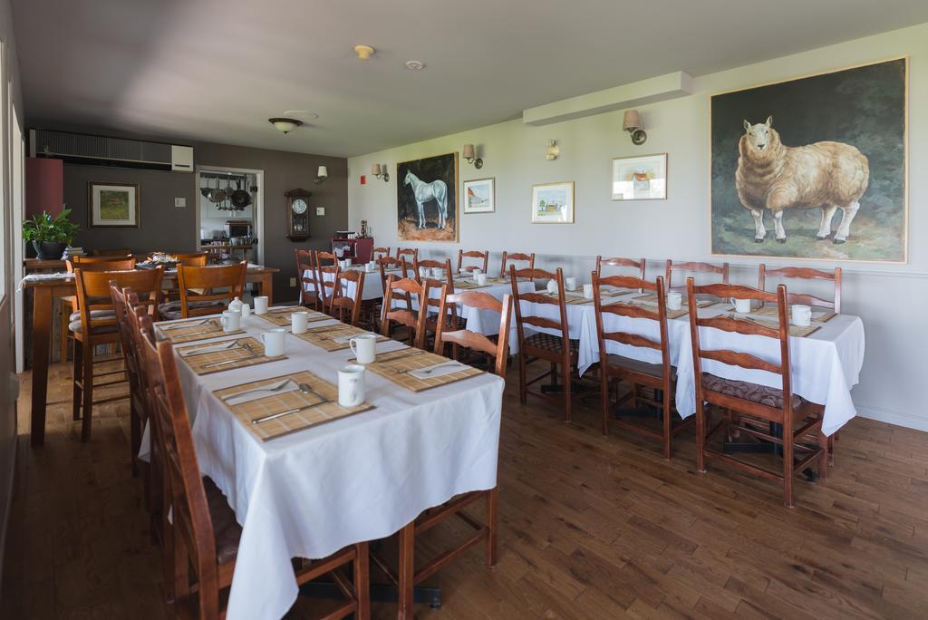 Auberge La Courtepointe Petite-Riviere-Saint-Francois Luaran gambar