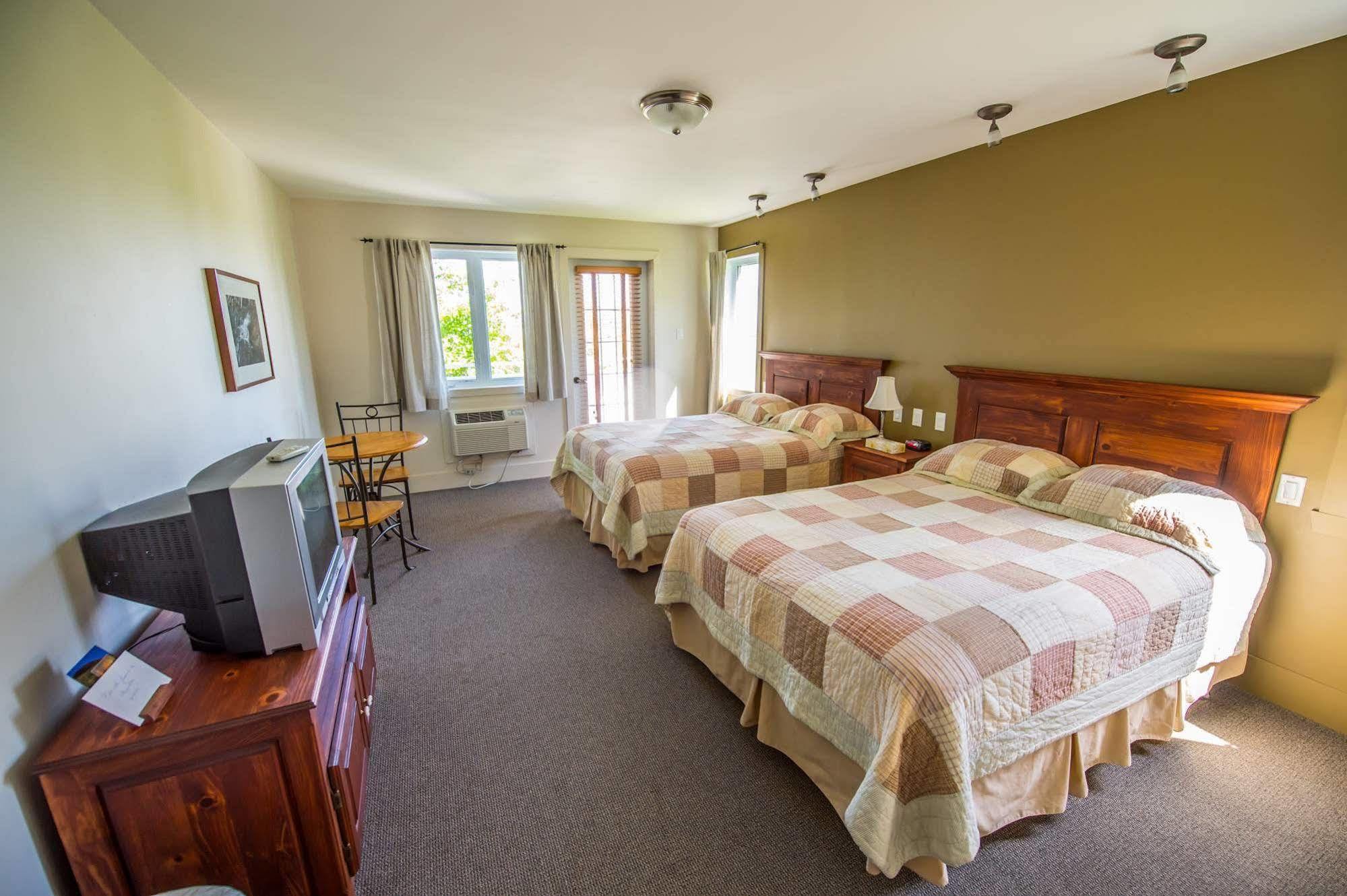 Auberge La Courtepointe Petite-Riviere-Saint-Francois Luaran gambar